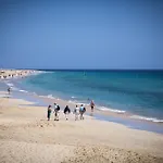 Natalis مورو ذيل خابلِ