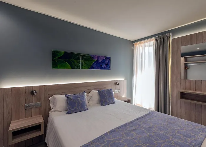 Natalis * モロ・デル・ハブレ